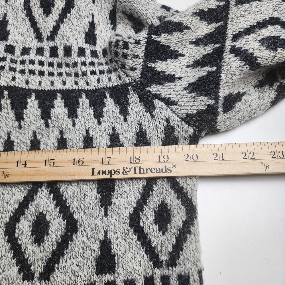 Montreal Cardigan Women's L Aztec/Geometric Plush Soft Black/White Sweater Boho - Picture 7 of 8